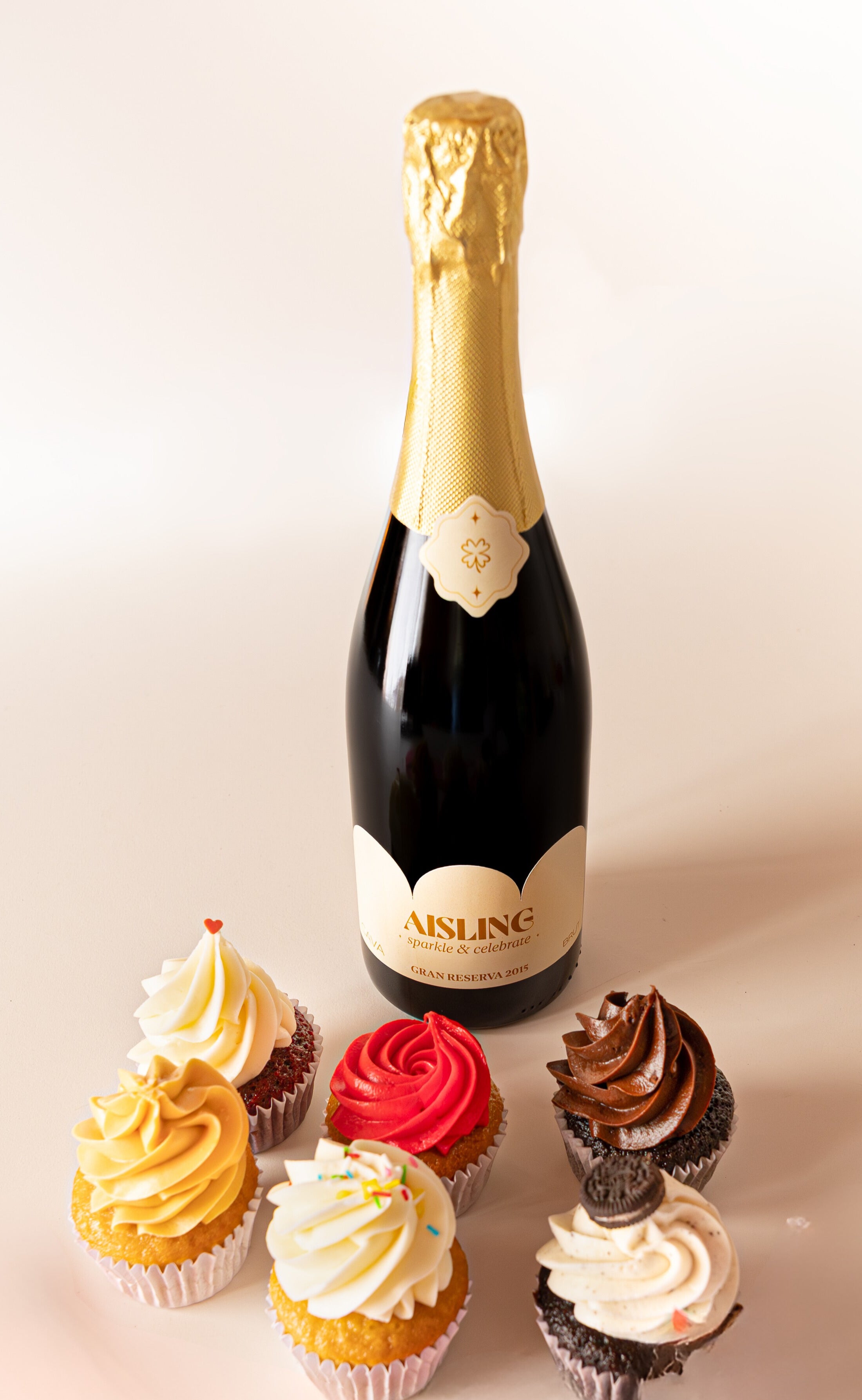 Perfect Pairing — Cupcakes + Cava Aisling (Brut o Rosé)