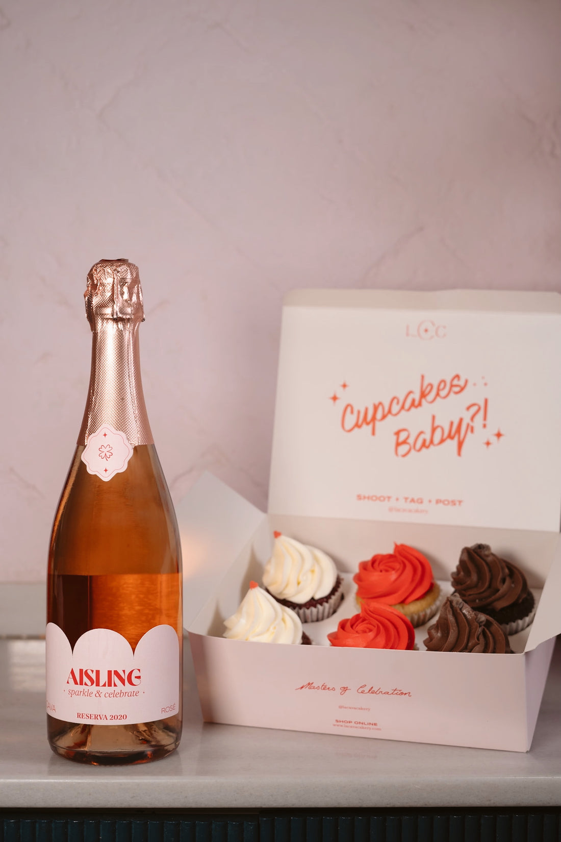 Pink Experience  - Cupcakes &amp; Aisling Cava Rosé Mastinell